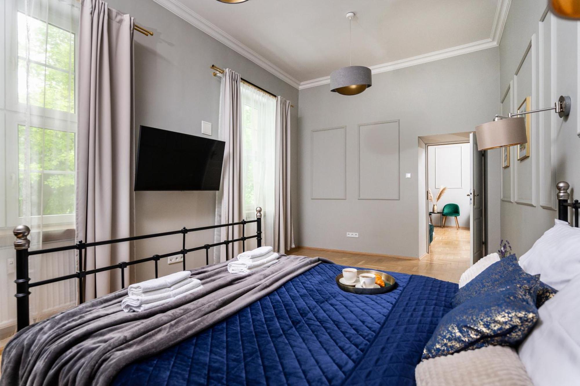 Old Town Luxury Apartment - Rynek Szewska Krakau Buitenkant foto